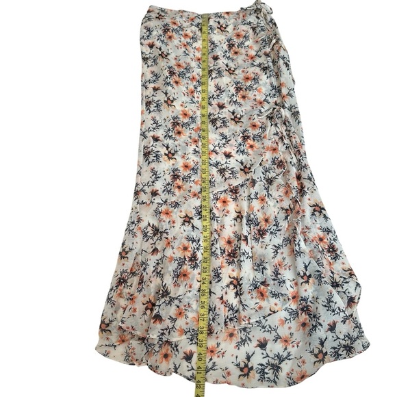 Free people Floral Maxi Skirt - Cream and Black, peach in size 8 - Picture 13 of 16